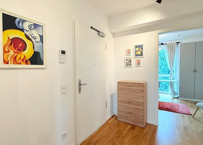 Apartament New-three Room-entire With Two Balconies & Garage, Central-fast Access To Center - Barmbek -stadtpark Hamburg