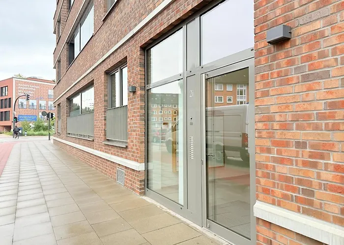 New-three Room-entire With Two Balconies & Garage, Central-fast Access To Center - Barmbek -stadtpark * Hamburg